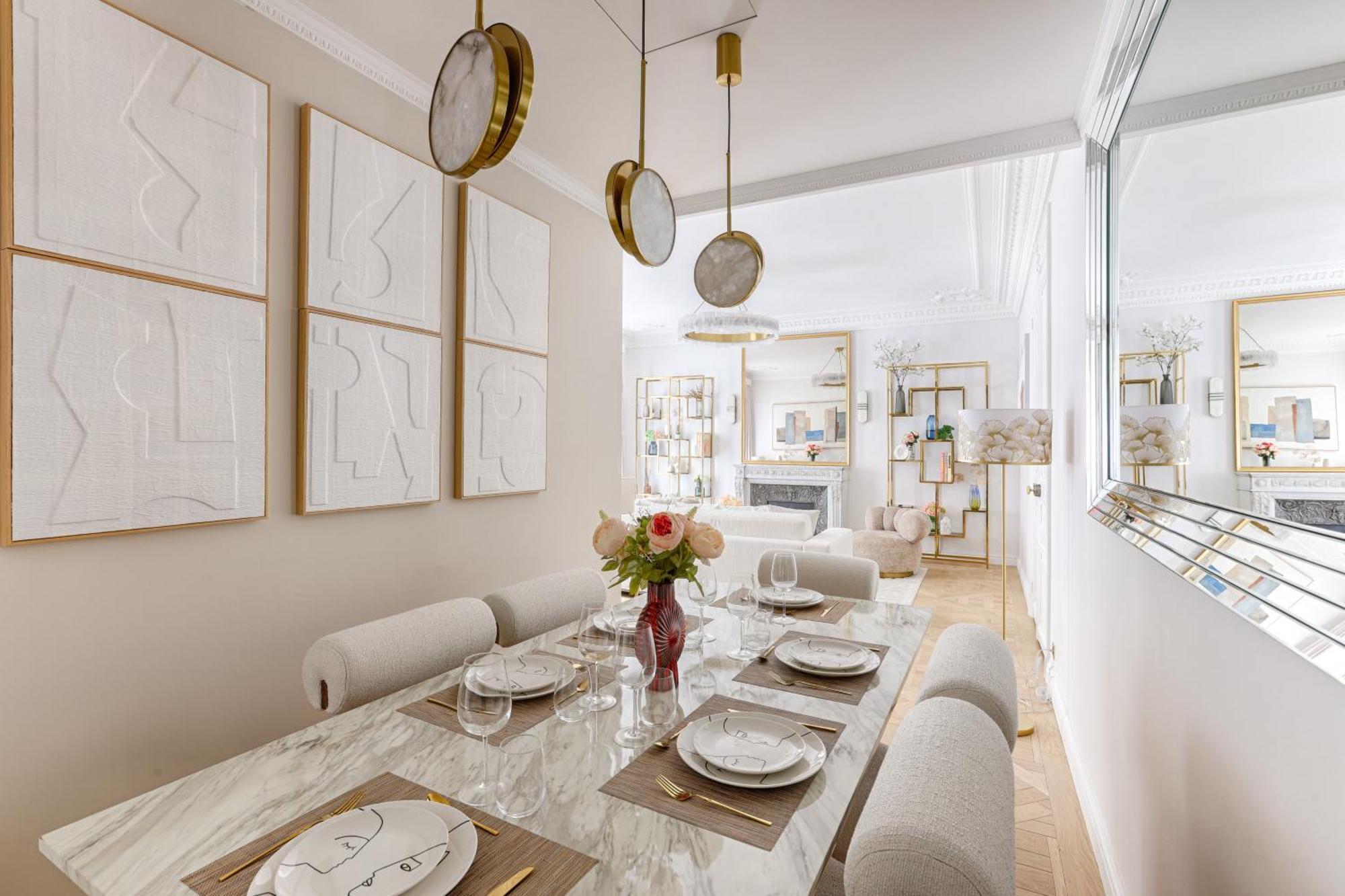 Elegant Luxury Apartment For 6 On Champs-Elysees ปารีส ภายนอก รูปภาพ