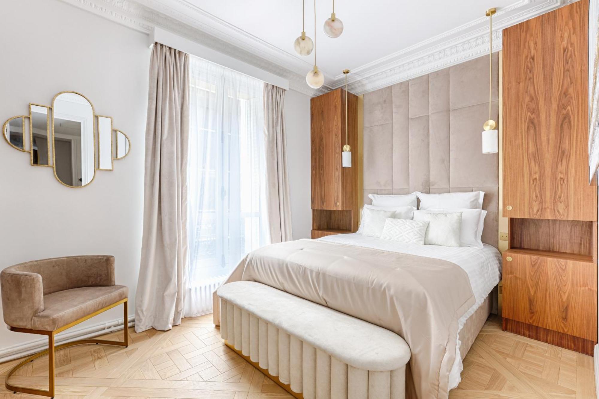 Elegant Luxury Apartment For 6 On Champs-Elysees ปารีส ภายนอก รูปภาพ